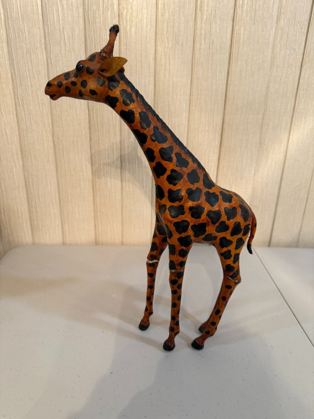 Vintage Safari Leather GIRAFFE, Statue Figurine